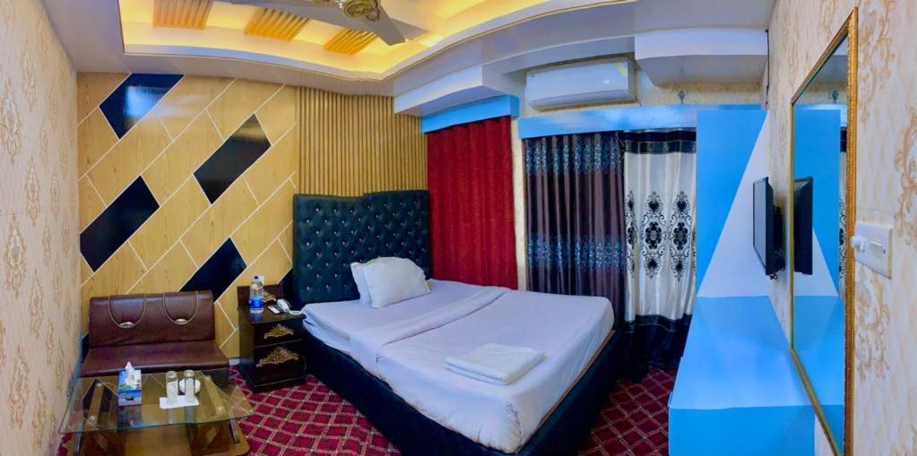 Hotel Blue Bird Ντάκα Δωμάτιο φωτογραφία